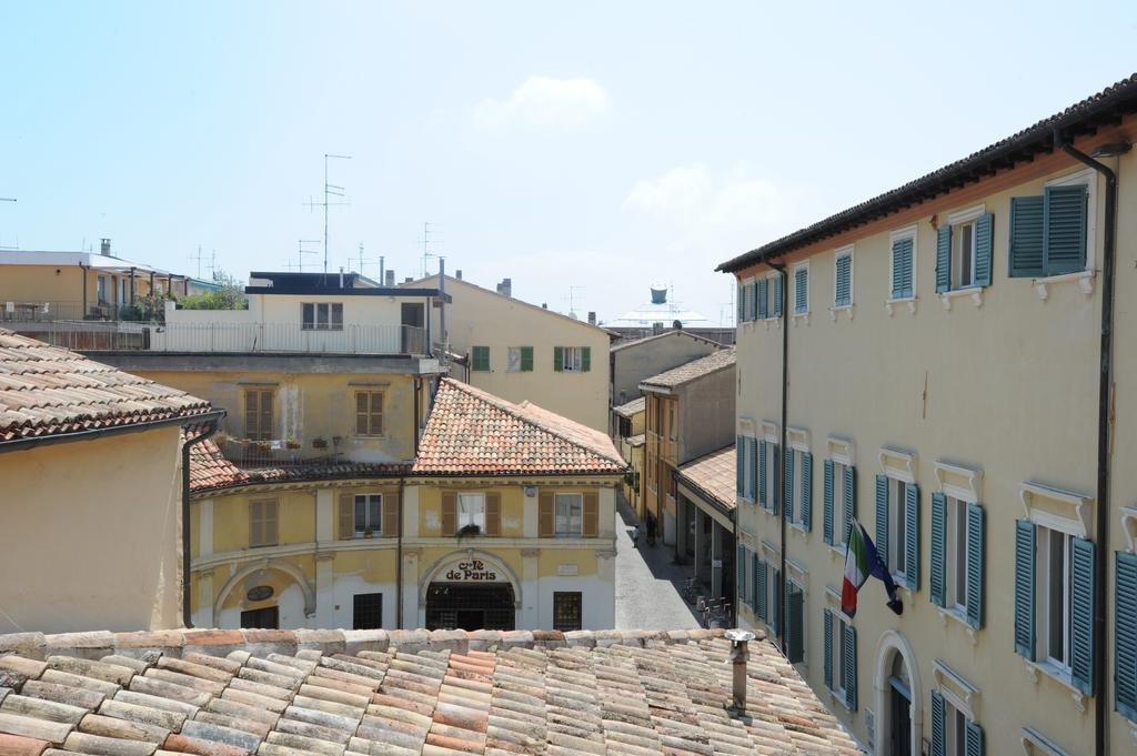 B&B Aurora Domus D'A-Mare Pesaro Zimmer foto